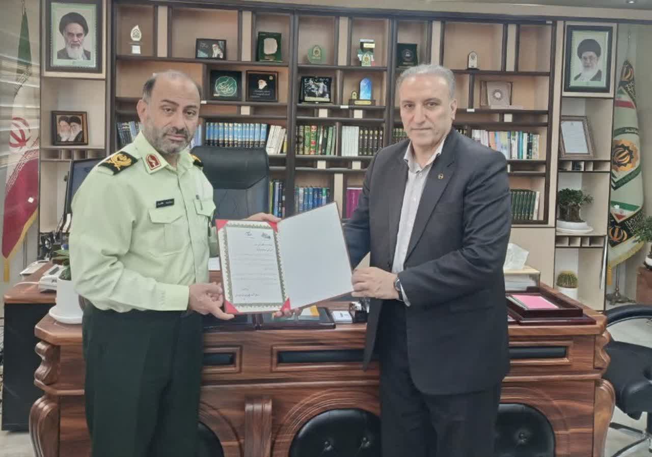 دیدار مدیرعامل شرکت توزیع نیروی برق لرستان با فرمانده نیروی انتظامی استان